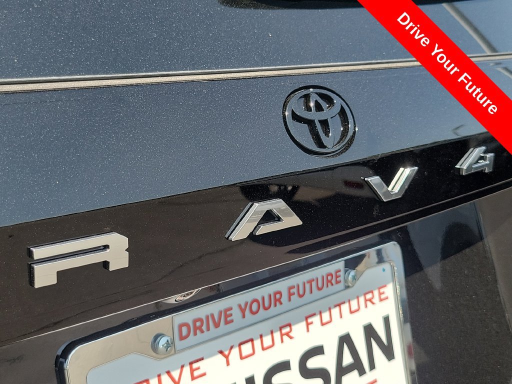Used 2026 Toyota RAV4 XSE w/ Weather Package AWD/4WD image 26