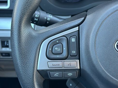 Used 2017 Subaru Forester 2.5i Premium AWD/4WD image 11