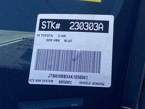 Certified 2019 Toyota C-HR XLE image 31