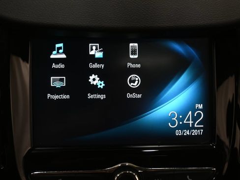 Used 2017 Chevrolet Trax LT w/ Sun & Sound Package AWD/4WD image 32
