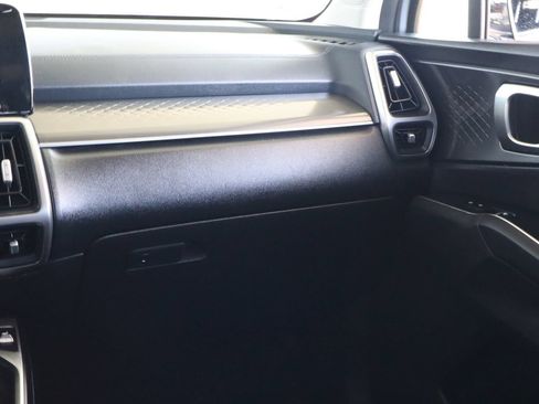 Used 2021 Kia Sorento S w/ Panoramic Sunroof Package FWD image 31