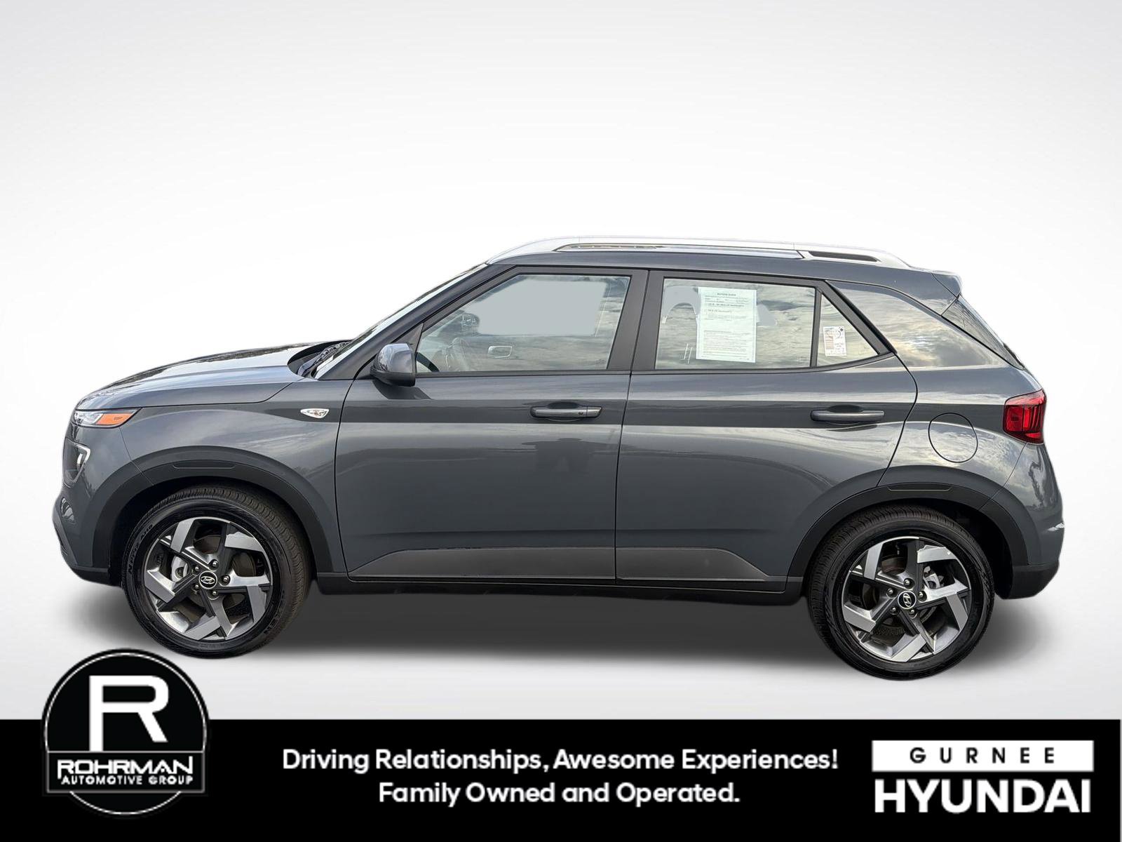 Certified 2026 Hyundai Venue SEL FWD image 5