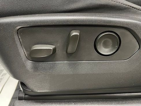 Used 2023 Chevrolet Silverado 1500 RST image 23