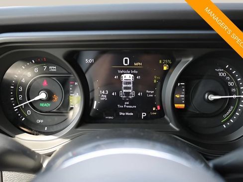 New 2025 Jeep Wrangler Unlimited Sahara AWD/4WD image 25