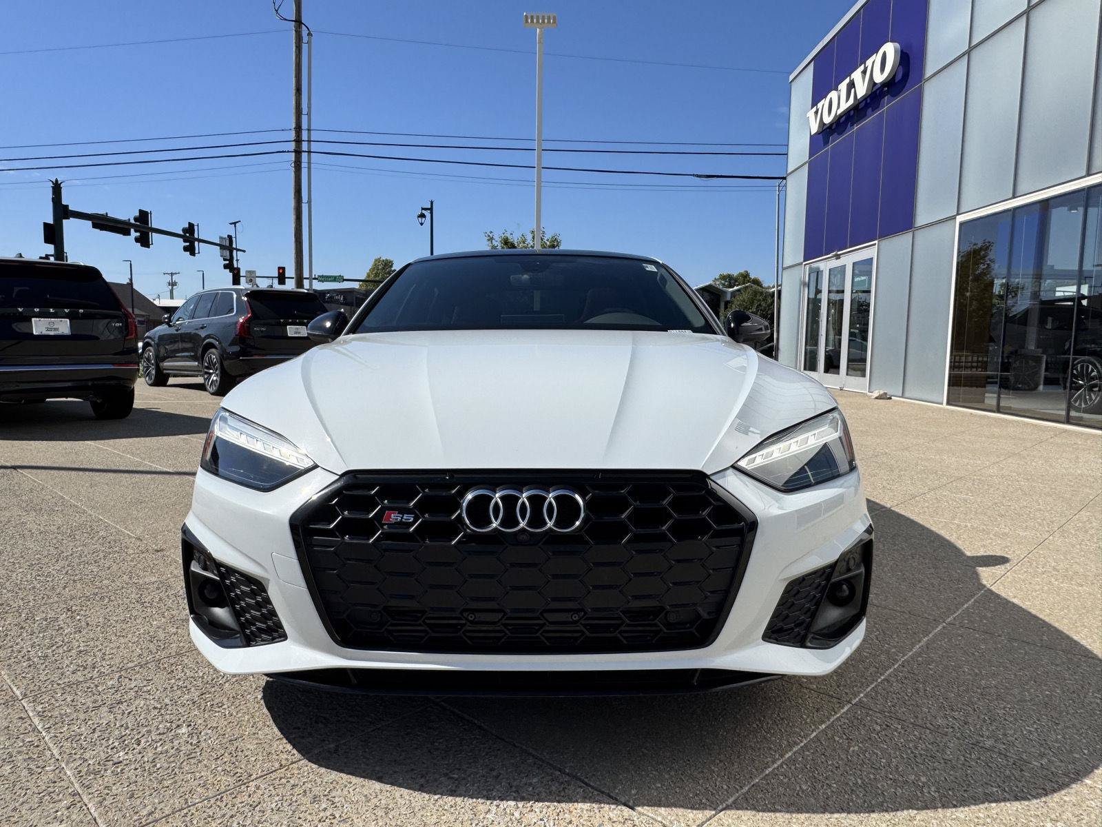 Used 2021 Audi S5 Premium Plus w/ Premium Plus Package AWD/4WD image 2