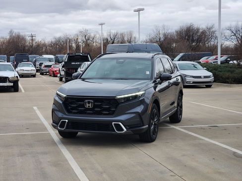 Used 2025 Honda CR-V Sport Touring image 3