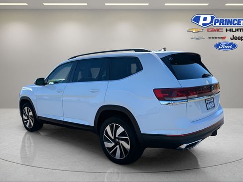 Used 2024 Volkswagen Atlas SE FWD image 5