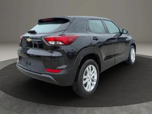 Used 2021 Chevrolet TrailBlazer LS FWD image 7
