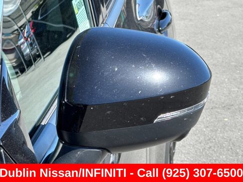 Used 2024 Nissan Rogue SL AWD/4WD image 54