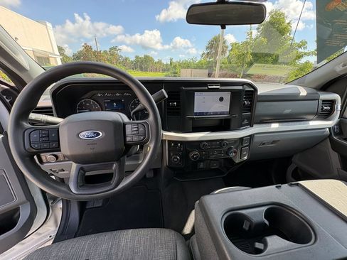 Certified 2025 Ford F250 XLT AWD/4WD image 8