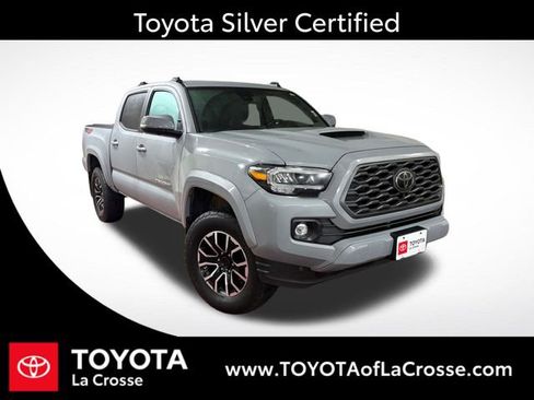 Certified 2020 Toyota Tacoma TRD Sport image 1