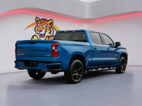 Used 2023 Chevrolet Silverado 1500 RST w/ Z71 Off-Road Package AWD/4WD image 5