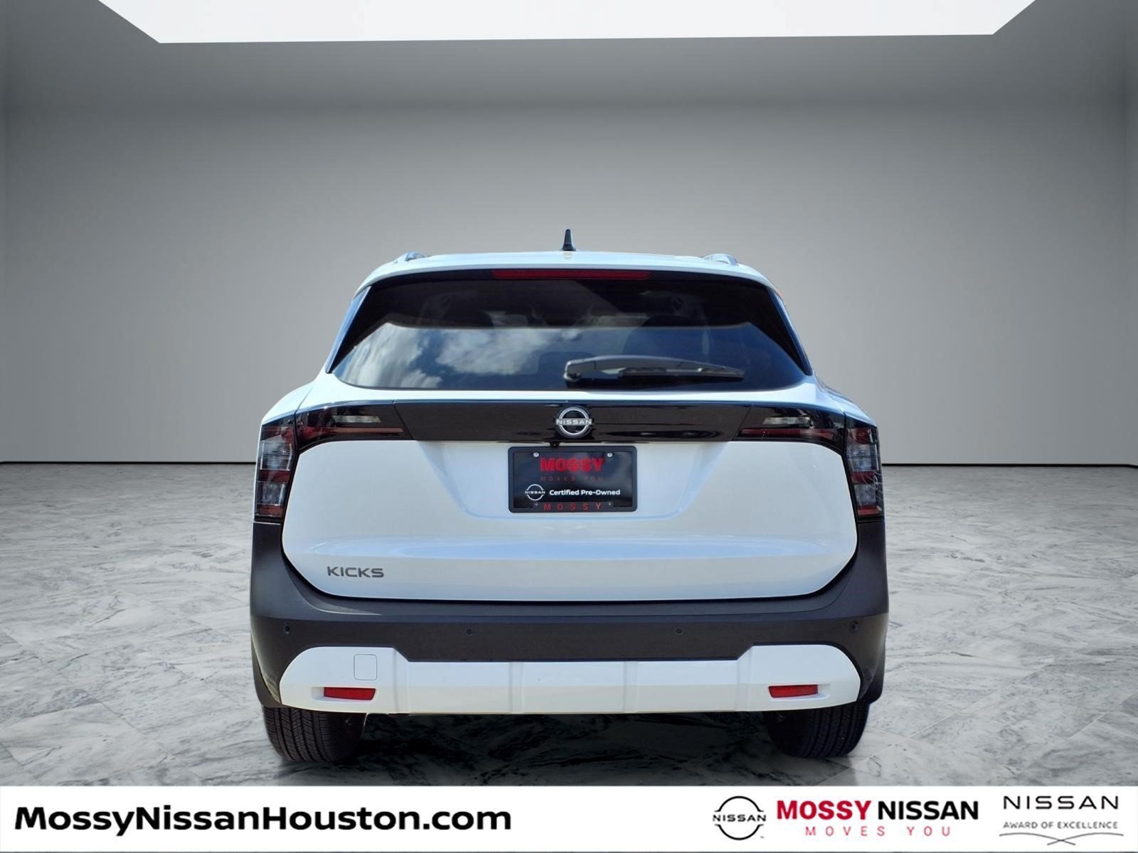Certified 2026 Nissan Kicks SV w/ SV Premium Package FWD image 6