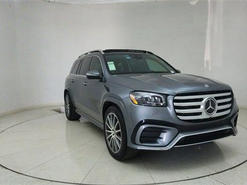 Used 2025 Mercedes-Benz GLS 450 GLS 450 image 71