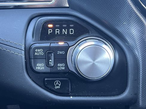 Used 2024 RAM 1500 Limited image 9