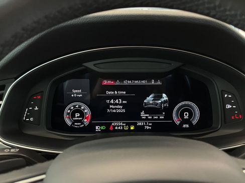 Used 2021 Audi Q7 2.0T Premium Plus w/ Premium Plus Package image 17