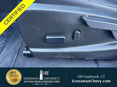 Used 2022 GMC Canyon Elevation w/ Elevation Premium Package AWD/4WD image 13