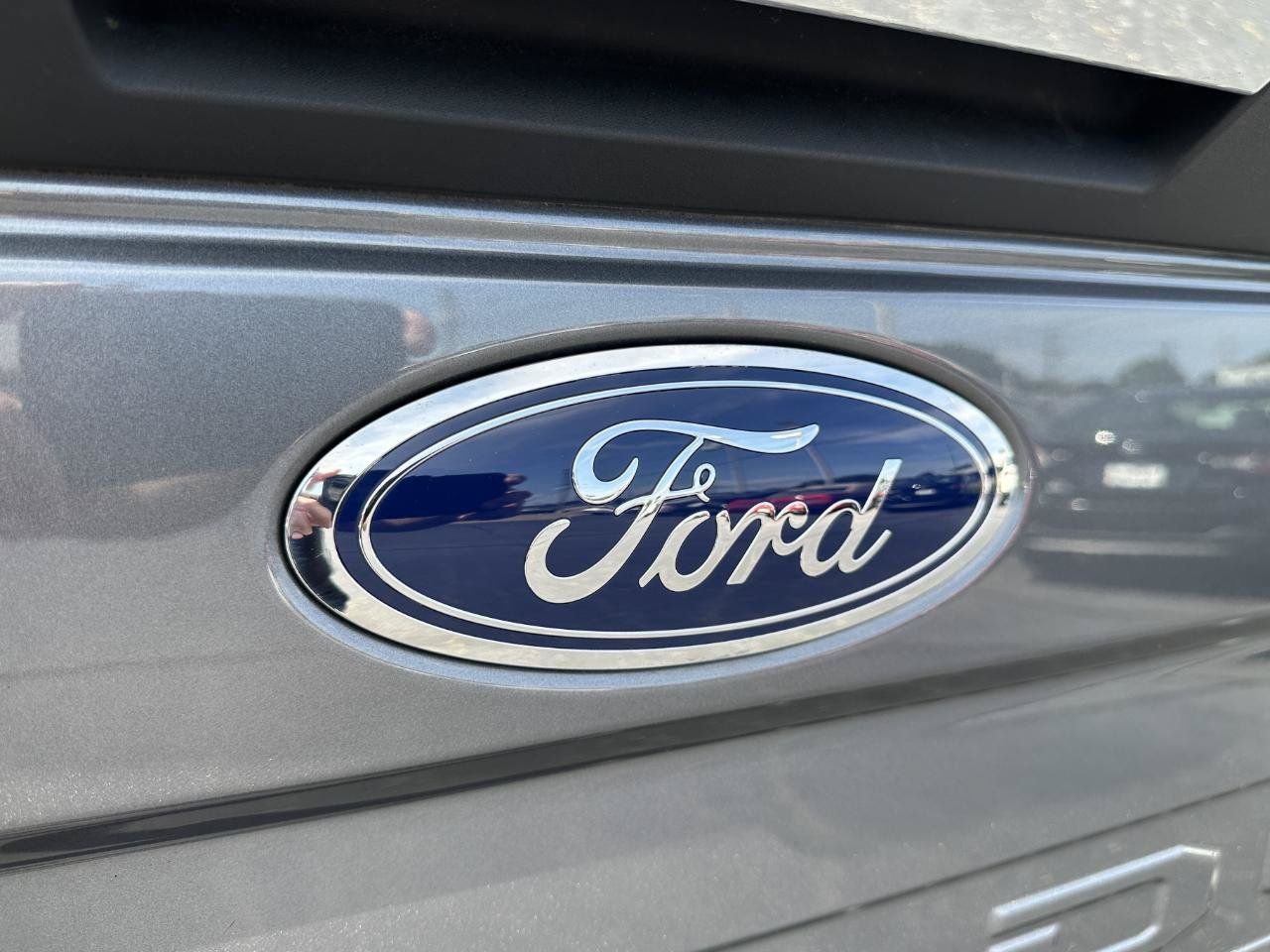 Used 2022 Ford F350 XLT w/ XLT Premium Package AWD/4WD image 84
