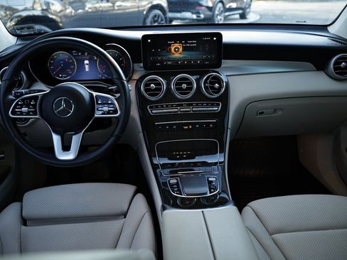 Used 2022 Mercedes-Benz GLC 300 4MATIC image 26
