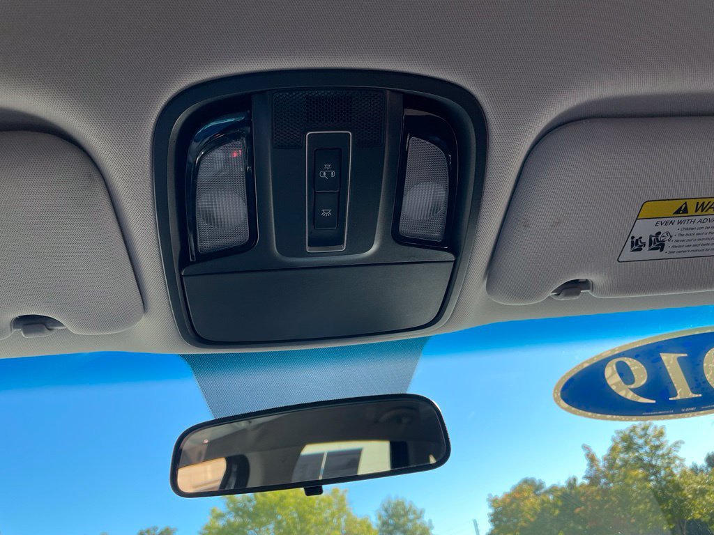 Used 2019 Kia Sorento FWD image 16