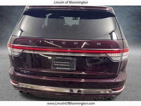 Certified 2023 Lincoln Aviator Black Label w/ Dynamic Handling Package AWD/4WD image 7