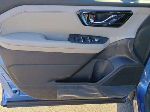 New 2026 Subaru Forester Limited image 8