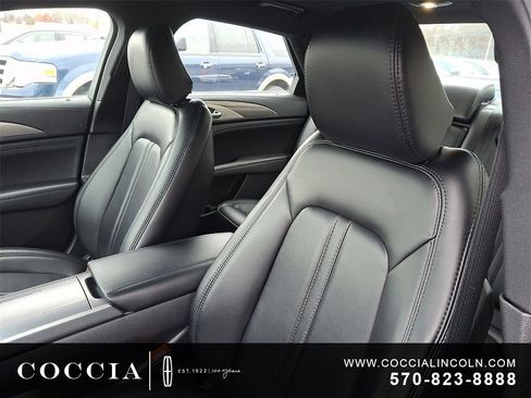 Used 2020 Lincoln MKZ AWD w/ Convenience Package image 14