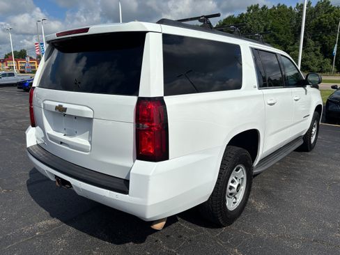Used 2016 Chevrolet Suburban 3500 LS AWD/4WD image 8
