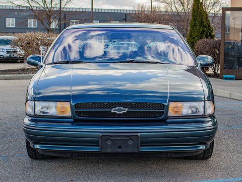 Used 1996 Chevrolet Impala SS image 2
