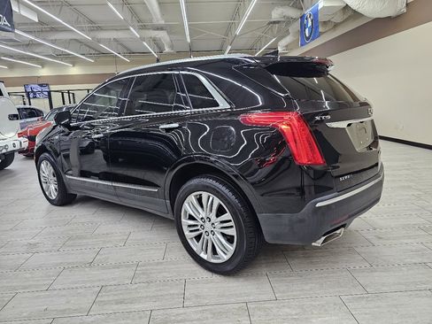 Used 2017 Cadillac XT5 Premium Luxury w/ LPO, Wheel Lock Package image 9