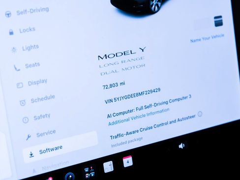 Used 2021 Tesla Model Y AWD image 20
