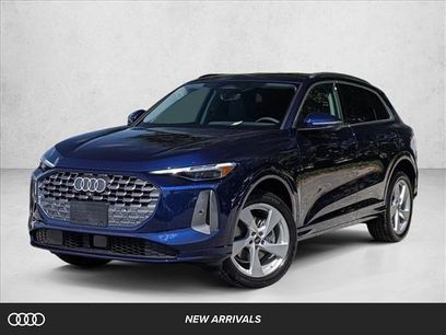 New 2025 Audi Q5 Premium Plus