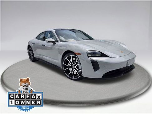 Used 2024 Porsche Taycan w/ Premium Package RWD image 2