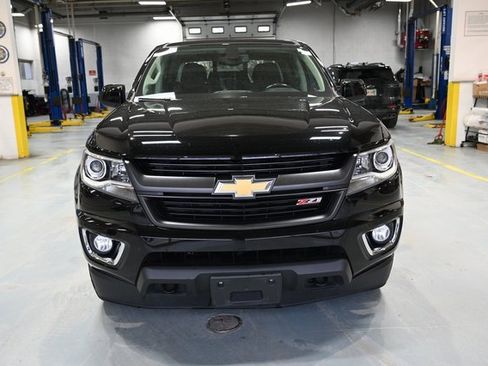 Used 2017 Chevrolet Colorado Z71 image 2