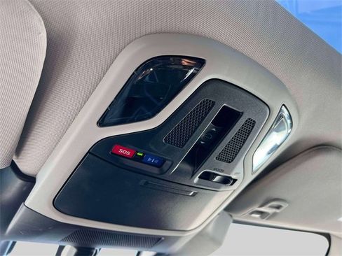 Used 2023 Subaru Outback Limited image 37