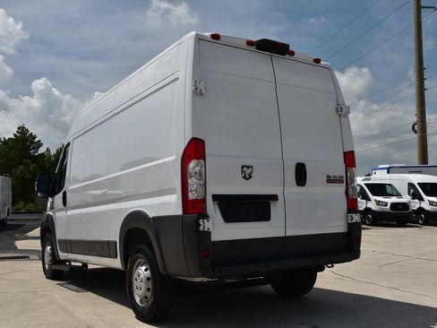 Used 2017 RAM ProMaster 1500 w/ Interior Convenience Group FWD image 6