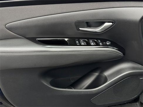 Used 2023 Hyundai Santa Cruz Limited w/ Launch Package image 14