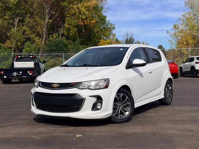 Used 2017 Chevrolet Sonic LT w/ Fun and Sun Package FWD image 2