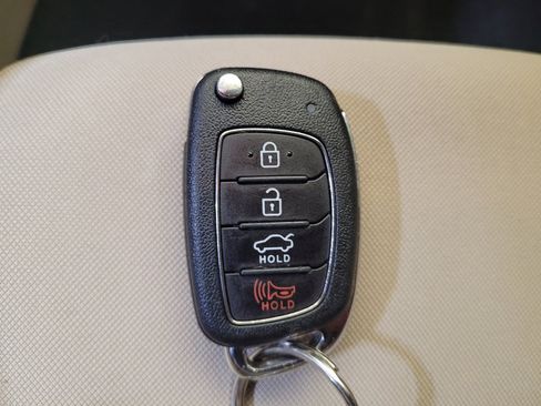 Used 2019 Hyundai Sonata SE FWD image 32