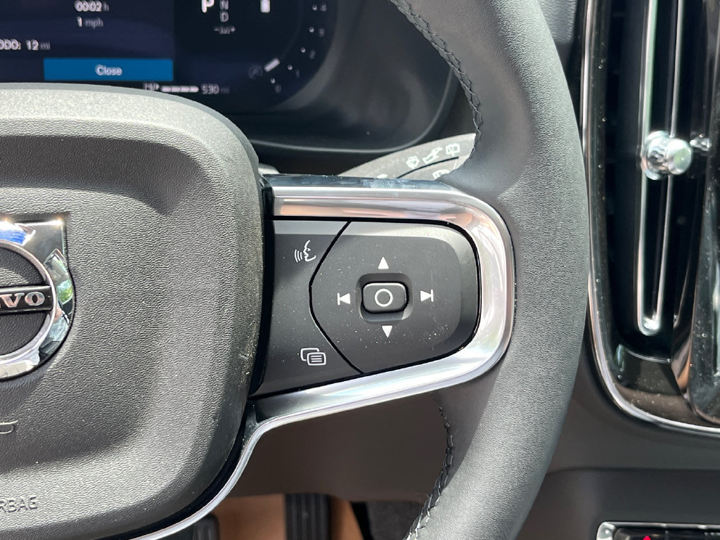 New 2026 Volvo XC40 B5 Core w/ Climate Package AWD/4WD image 13
