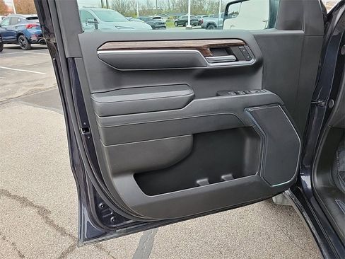 Used 2024 GMC Sierra 1500 Elevation image 18