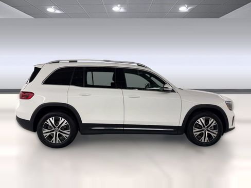 Certified 2026 Mercedes-Benz GLB 250 image 8