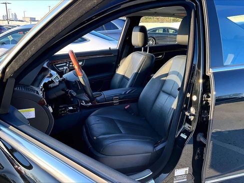 Used 2009 Mercedes-Benz S 550 image 8