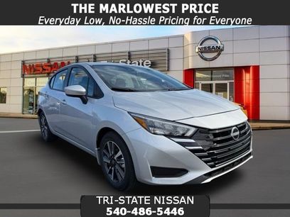 New 2025 Nissan Versa SV w/ Trunk Package