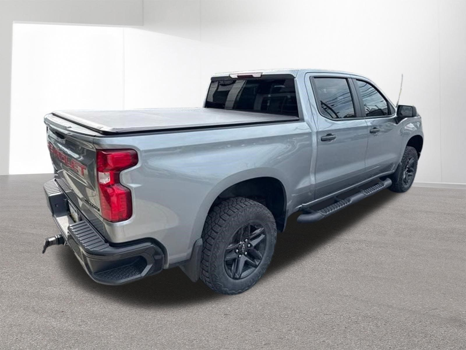 Used 2024 Chevrolet Silverado 1500 Custom Trail Boss w/ LPO, Dark Essentials Package AWD/4WD image 31