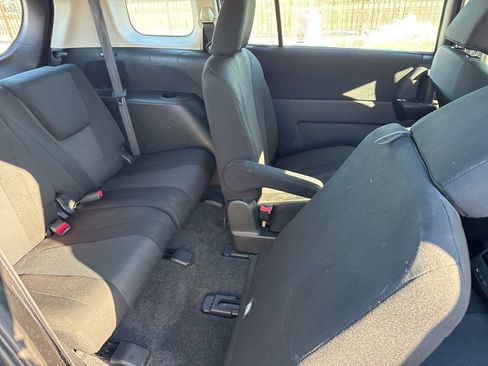 Used 2015 MAZDA MAZDA5 Touring image 16