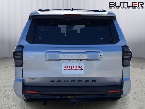 Certified 2025 Toyota 4Runner TRD Sport image 4