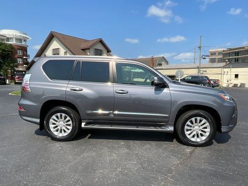 Used 2019 Lexus GX 460 Premium AWD/4WD image 7