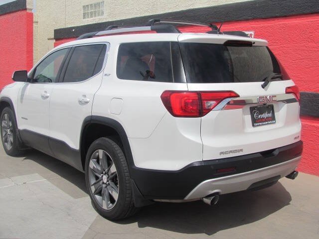 Used 2017 GMC Acadia SLT AWD/4WD image 9
