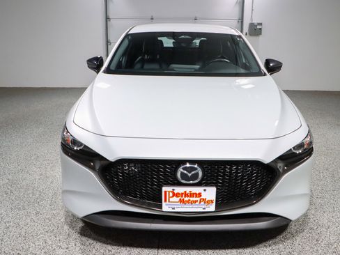 Used 2024 MAZDA MAZDA3 s image 4